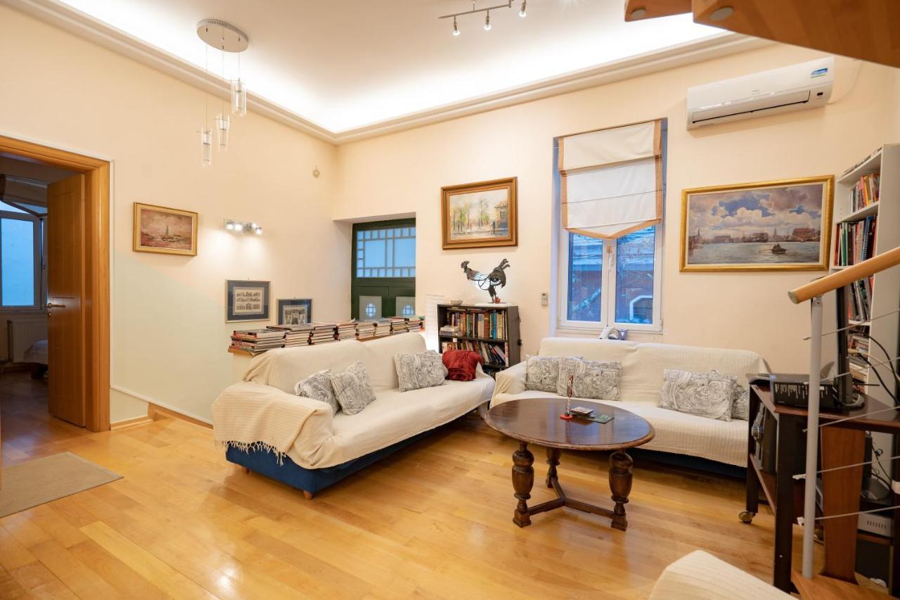 Acropolis Metro St.3 Bedrοοms 6 Persons Maisonette Athens Luaran gambar