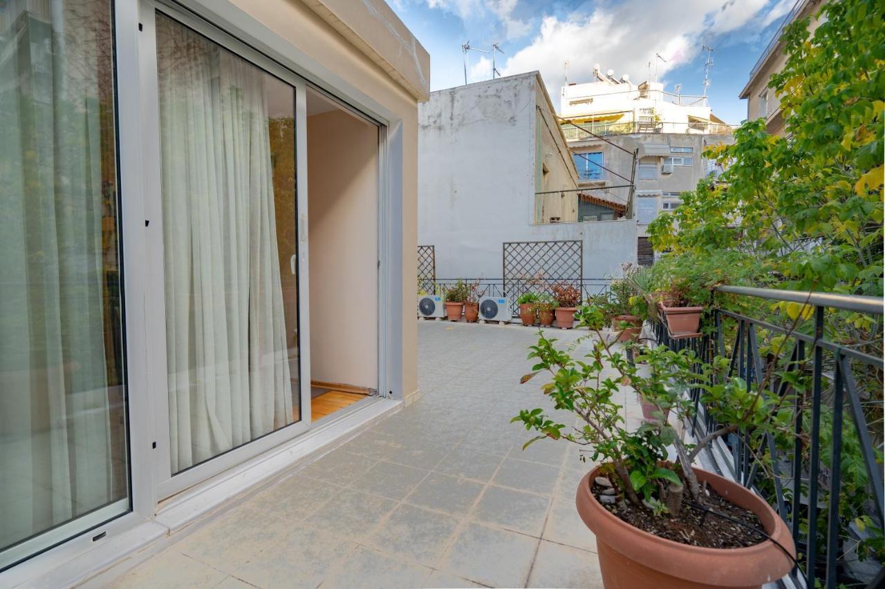 Acropolis Metro St.3 Bedrοοms 6 Persons Maisonette Athens Luaran gambar