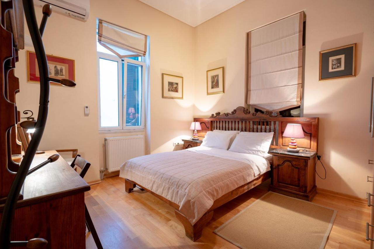 Acropolis Metro St.3 Bedrοοms 6 Persons Maisonette Athens Luaran gambar